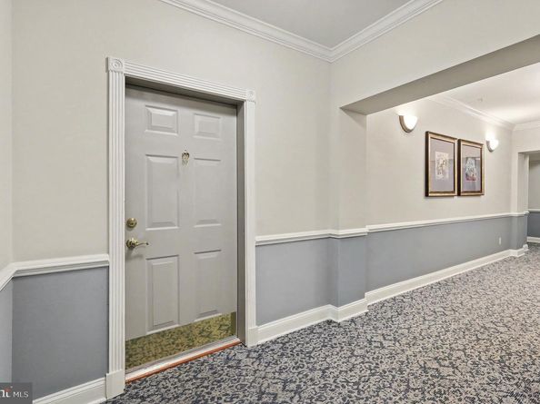 20745 Royal Palace Square 209, Sterling VA 20165