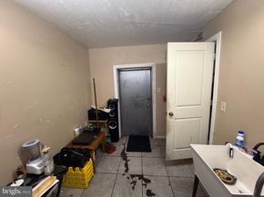 446 W York Street, Philadelphia PA 19133