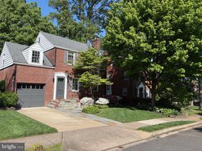 1114 N Inglewood Street, Arlington VA 22205