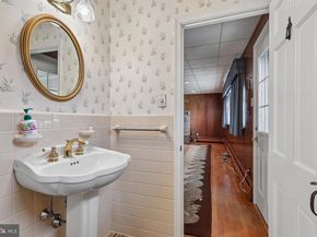 983 Palmers Mill Road, Media PA 19063