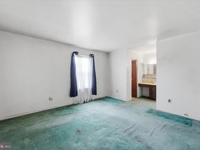 8135 Lindbergh Boulevard, Philadelphia PA 19153