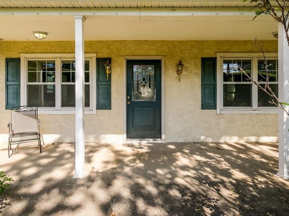1734 Fitzwatertown Road, Willow Grove PA 19090