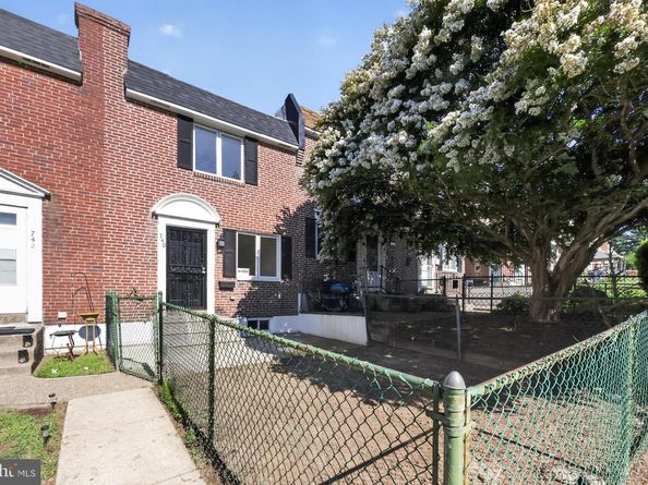 740 Taylor Drive, Folcroft PA 19032