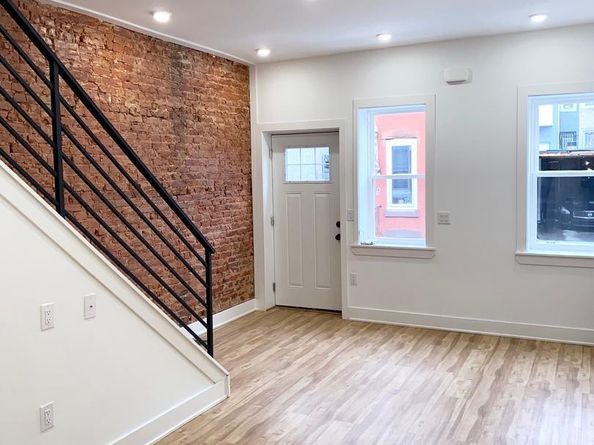 1234 W Tucker Street, Philadelphia PA 19133