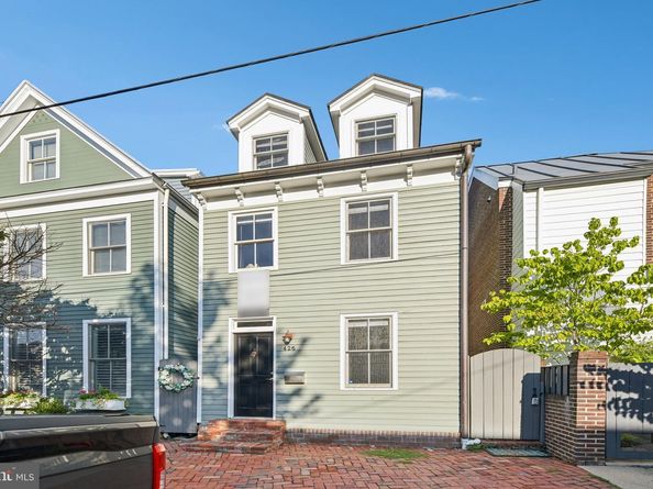 426 N Alfred Street, Alexandria VA 22314