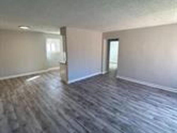 4715 1st Street SW 302, Washington DC 20032