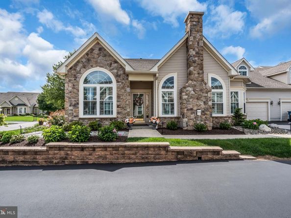 235 Shady Brook Drive 153, Langhorne PA 19047