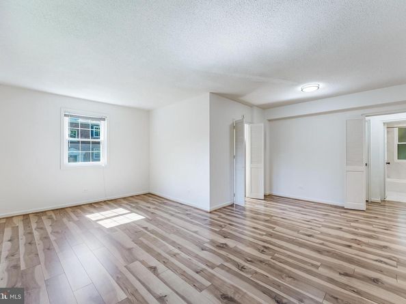 4376 N Pershing Drive 1, Arlington VA 22203