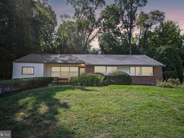 1404 Stotesbury, Glenside PA 19038