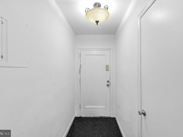 5006 Columbia Pike 3, Arlington VA 22204