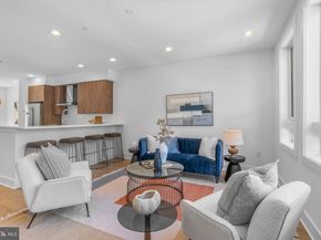 642 N 5TH Street, Philadelphia PA 19123