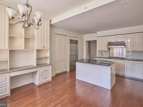 130 S 18TH Street 703, Philadelphia PA 19103