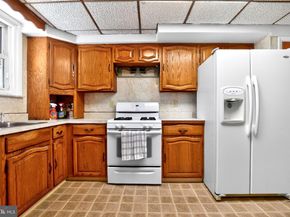 8951 Ashton Road, Philadelphia PA 19136