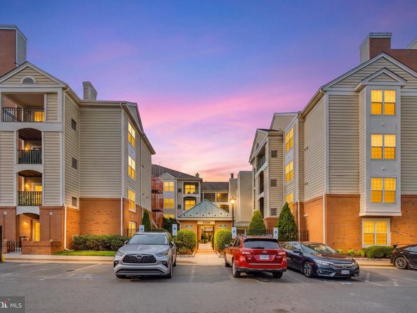 1100 Quaker Hill Drive 129, Alexandria VA 22314