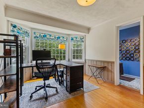 1007 Westbriar Drive NE, Vienna VA 22180
