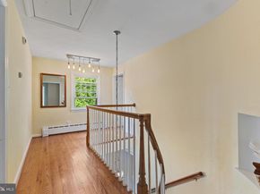 1007 Westbriar Drive NE, Vienna VA 22180