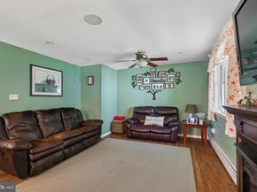 918 Griffith Street, Philadelphia PA 19111