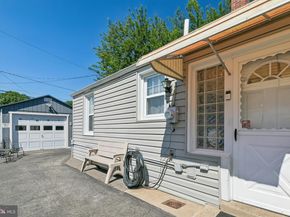 918 Griffith Street, Philadelphia PA 19111