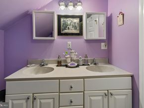 918 Griffith Street, Philadelphia PA 19111
