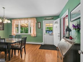 918 Griffith Street, Philadelphia PA 19111