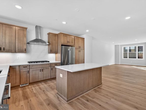 4971 Lachlan Mews, Alexandria VA 22304