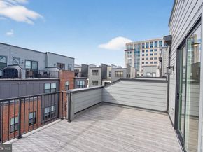 4971 Lachlan Mews, Alexandria VA 22304