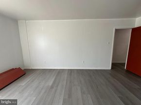 7525 Calvert Street, Philadelphia PA 19152