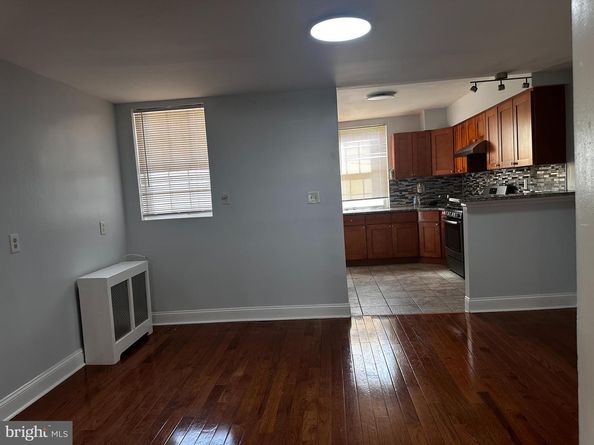 574 E Cheltenham Avenue, Philadelphia PA 19120