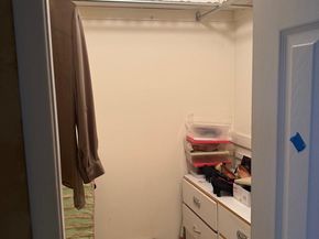 123 Almatt Drive, Philadelphia PA 19115