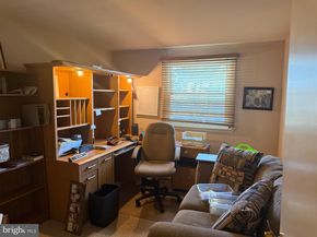 123 Almatt Drive, Philadelphia PA 19115