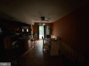 6110 Hawthorne Street, Philadelphia PA 19135