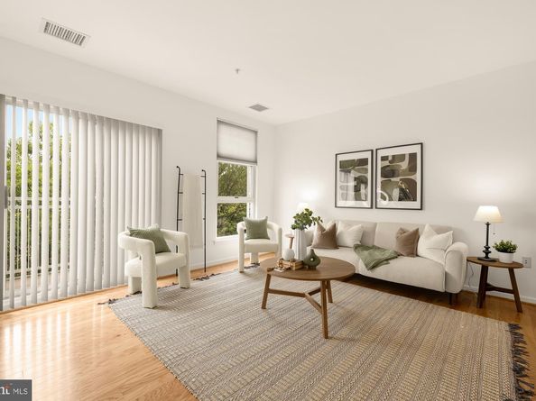 343 Cedar Street NW 305, Washington DC 20012
