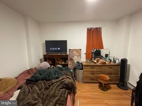 1152 S 13TH Street, Philadelphia PA 19147