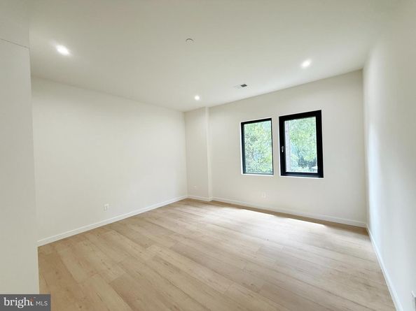 8908 Mohawk Lane, Bethesda MD 20817