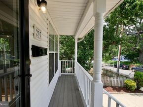 297 E Raymond Avenue E, Alexandria VA 22301