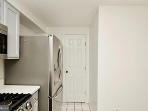 297 E Raymond Avenue E, Alexandria VA 22301