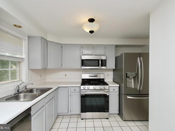 297 E Raymond Avenue E, Alexandria VA 22301