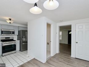 297 E Raymond Avenue E, Alexandria VA 22301