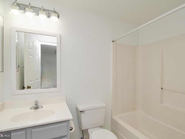 297 E Raymond Avenue E, Alexandria VA 22301