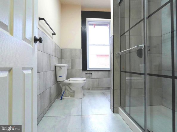 5013 Chester Avenue, Philadelphia PA 19143
