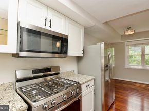 3106 Ravensworth Place, Alexandria VA 22302