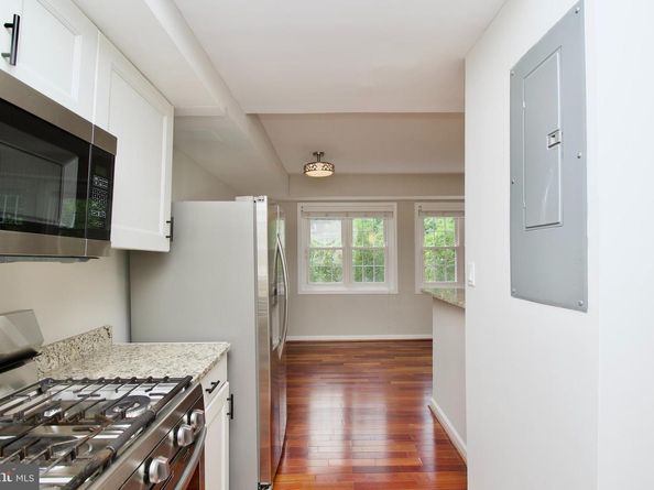 3106 Ravensworth Place, Alexandria VA 22302