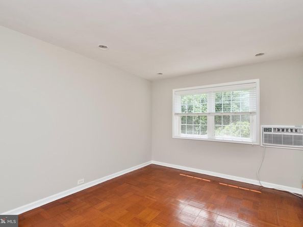 3106 Ravensworth Place, Alexandria VA 22302