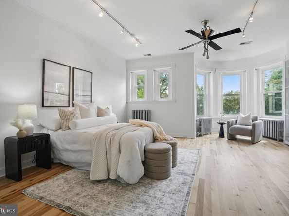 136 R Street NE, Washington DC 20002