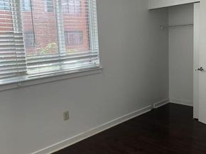 925 Mount Vernon Street, Philadelphia PA 19123