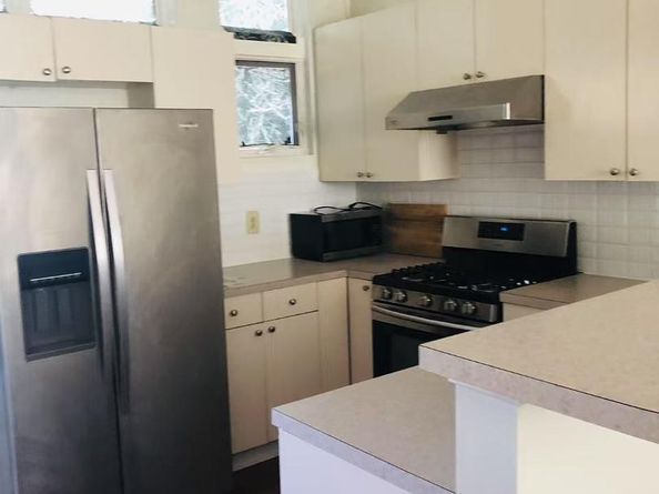 925 Mount Vernon Street, Philadelphia PA 19123