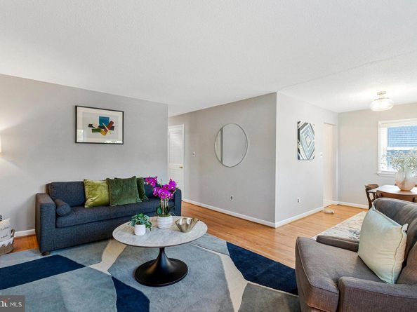 821 S Monroe Street, Arlington VA 22204