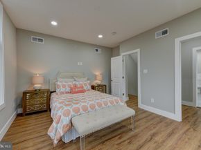 135 E Springer Street, Philadelphia PA 19119