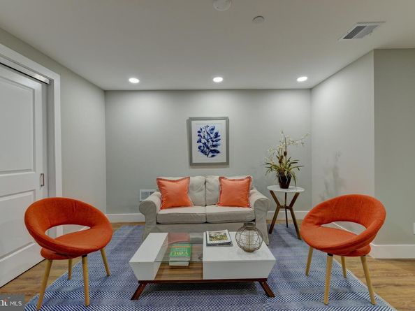 135 E Springer Street, Philadelphia PA 19119