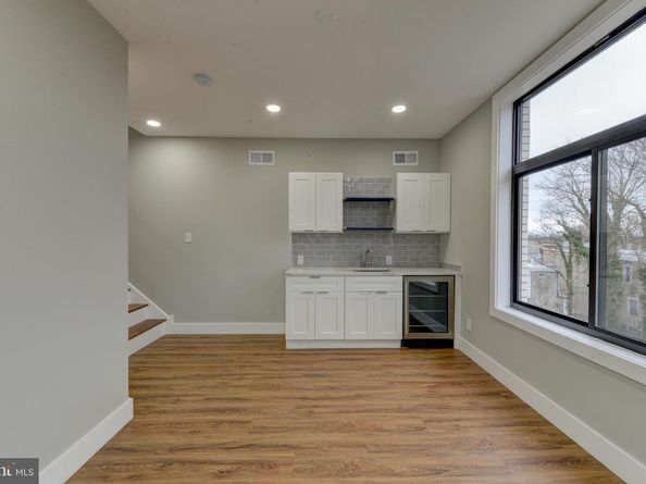 135 E Springer Street, Philadelphia PA 19119